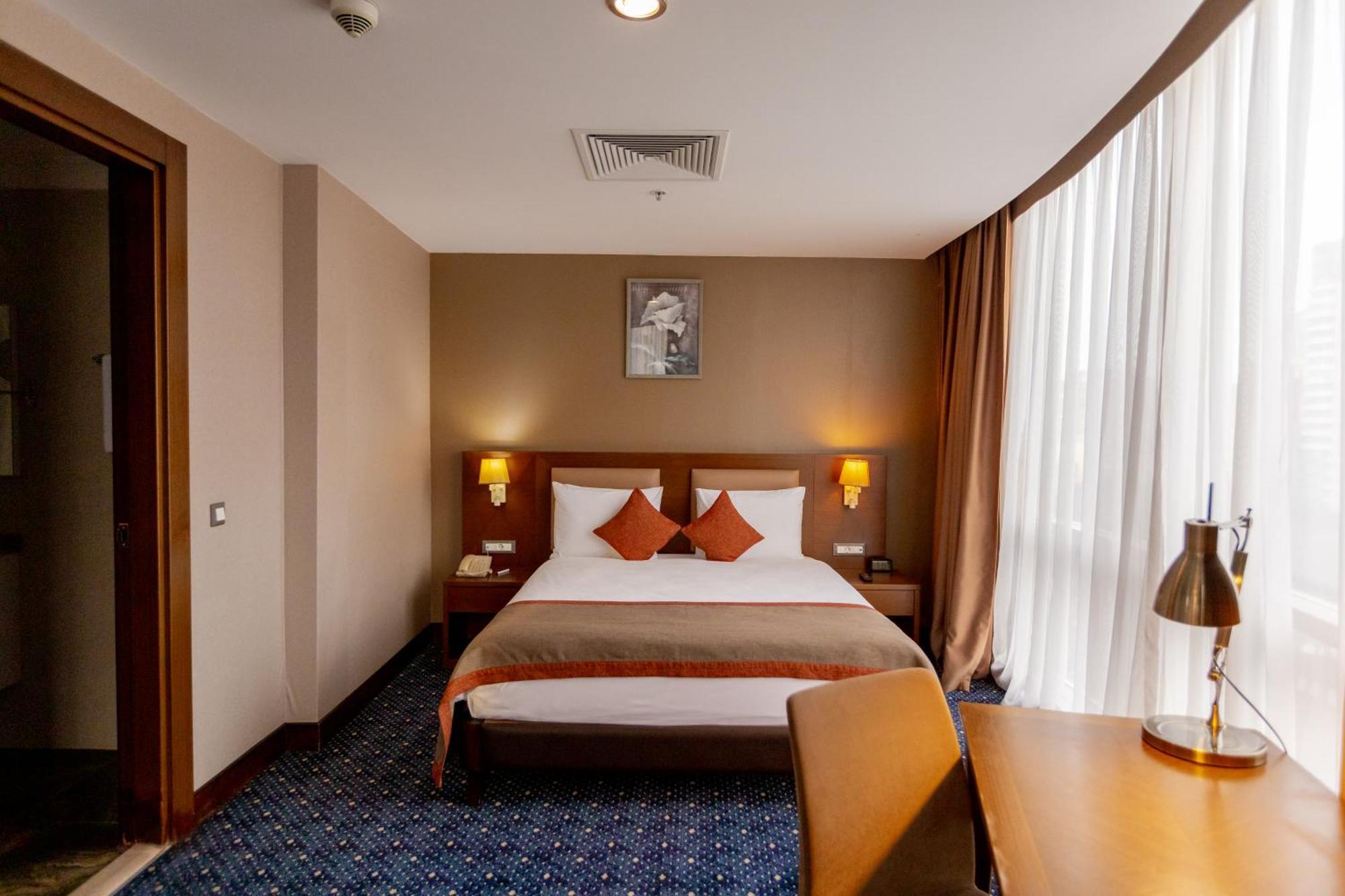 Parkside Hotel & Apartments Baku Exterior photo